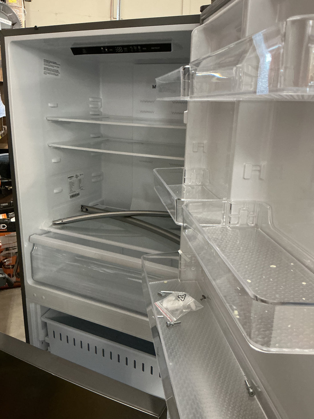 Mora 17.2 cu ft Counter Depth, Bottom Freezer MRB172N6ASE , 31.1”Wx29.1”Dx69.1”H