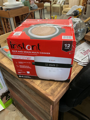 Instant Pot 12 Cup Rice and Grain Cooker with Carb Reducing Technology