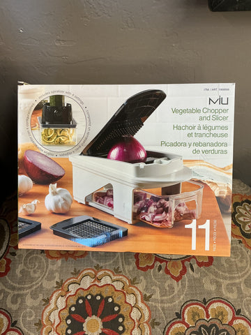 MIU 11-piece Vegetable Chopper & Slicer