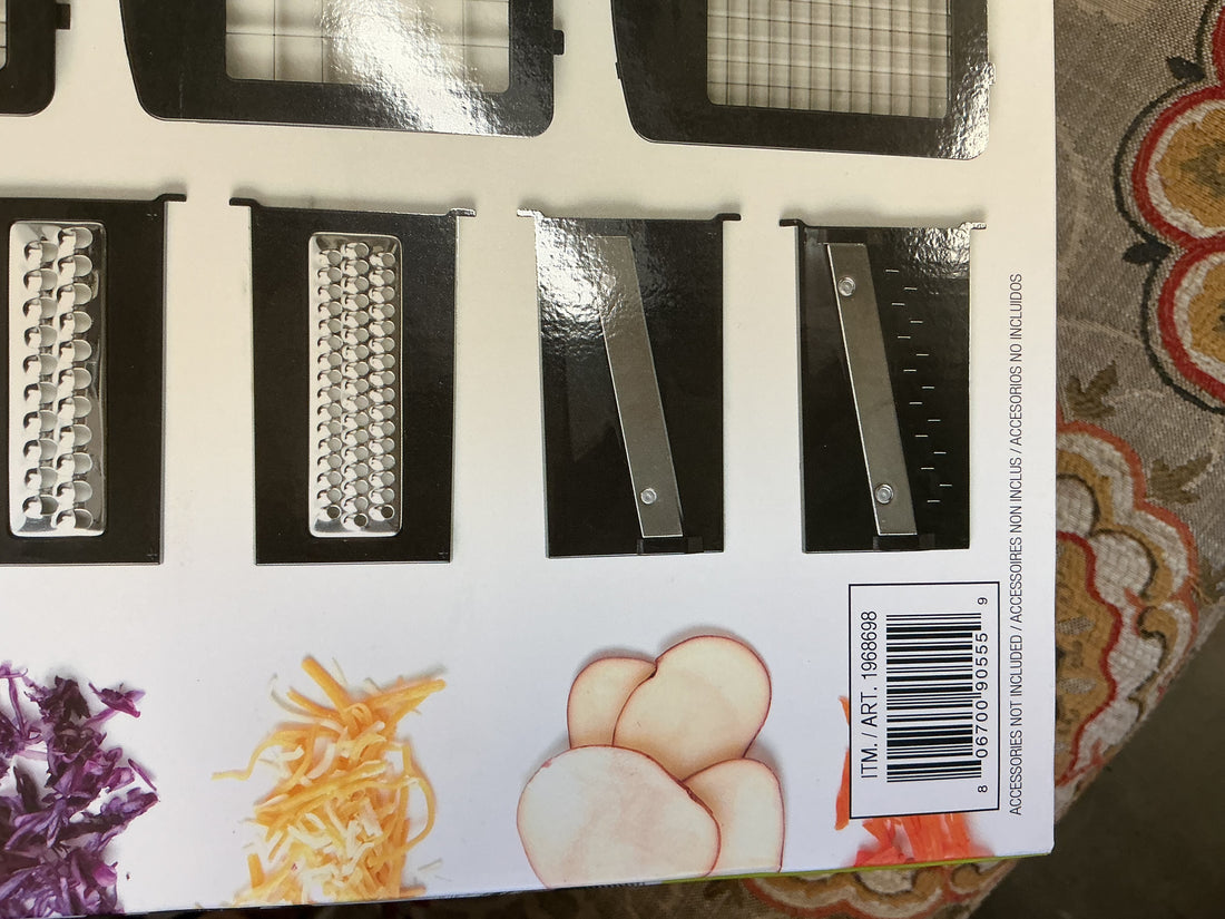 MIU 11-piece Vegetable Chopper & Slicer
