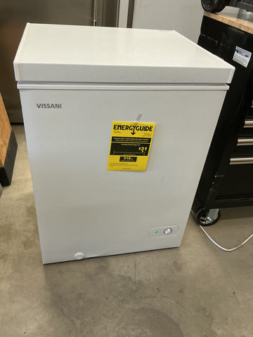 Vissani 5.0 cu. ft. Manual Defrost Chest Freezer