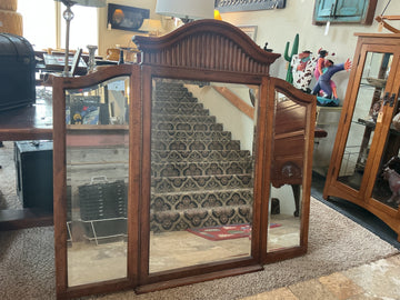 Wooden tri-fold vanity mirror in Country French style, 52x56