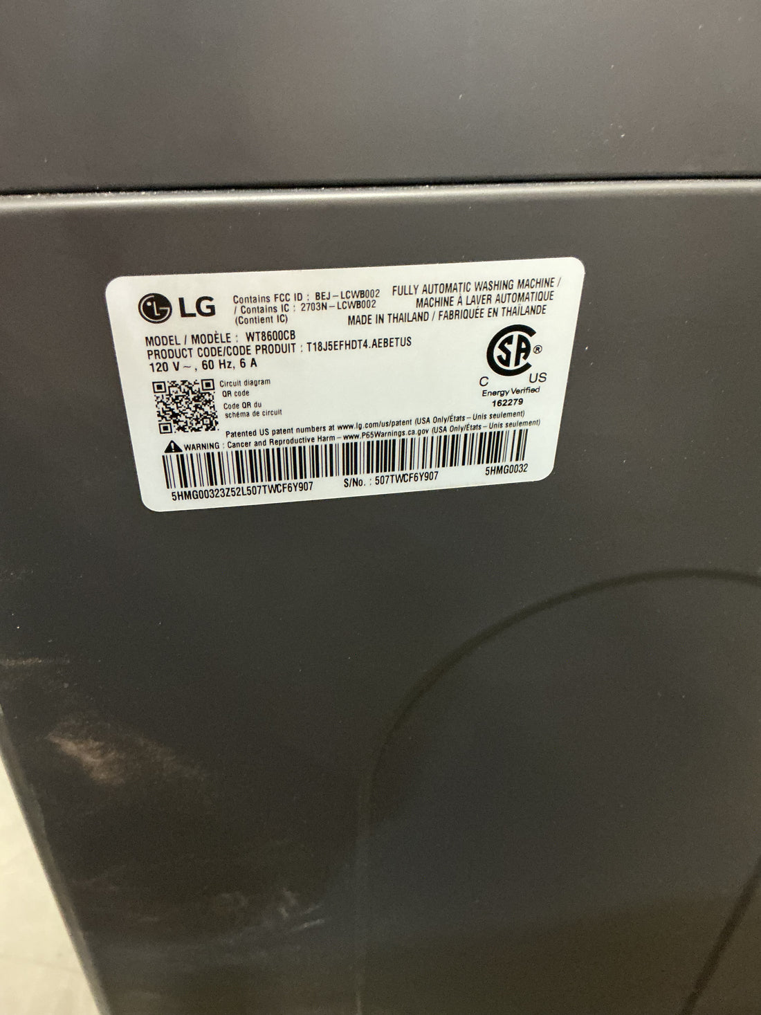 LG 5.5 cu. ft. SMART Top Load Washer with Impeller, eZDispense and Faucet Water and LCD Digital Dial Control USED WT8600CB