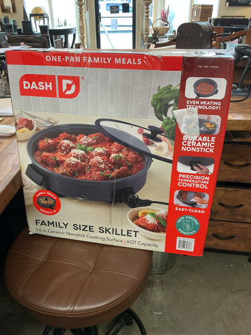 Dash 14” Family Size Electric Skillet, Ceramic