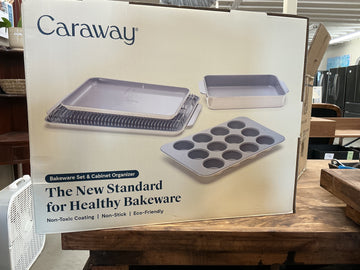 Caraway 6 Piece Bakeware Set & Cabinet Organizer