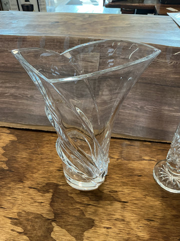 Hoya Glass Vase 9.5"