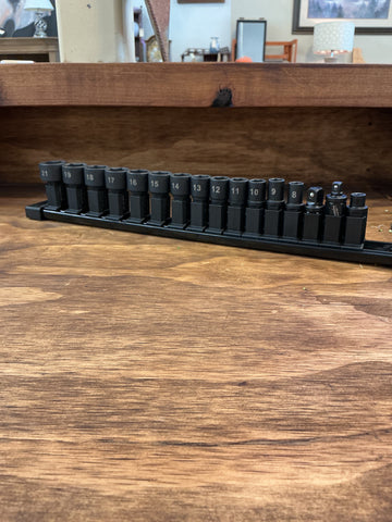 Milwaukee 16 piece 49-16 Ratchet Impact Socket Set