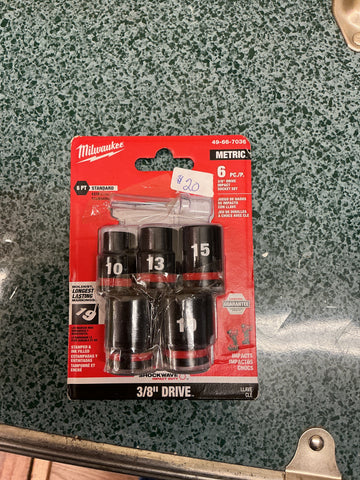 Milwaukee 6 (5)pc  3/8 drive impact socket set minus adapter