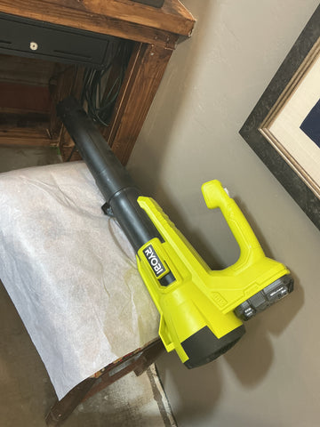 Ryobi 18V 250 CFM Cordless Battery Leaf Blower/Sweeper with 2.0 Ah Battery
