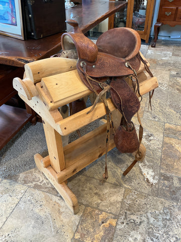 Furniture wooden saddle stand