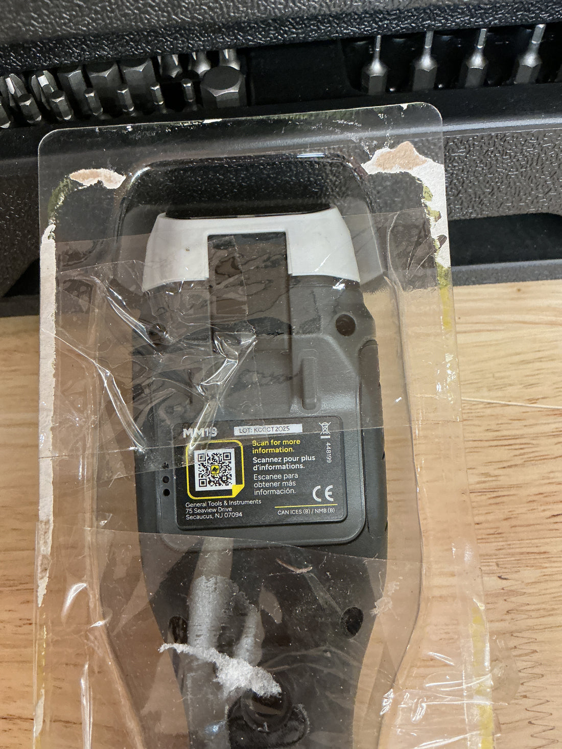 General Tools 2 in 1 pin & pinless moisture meter