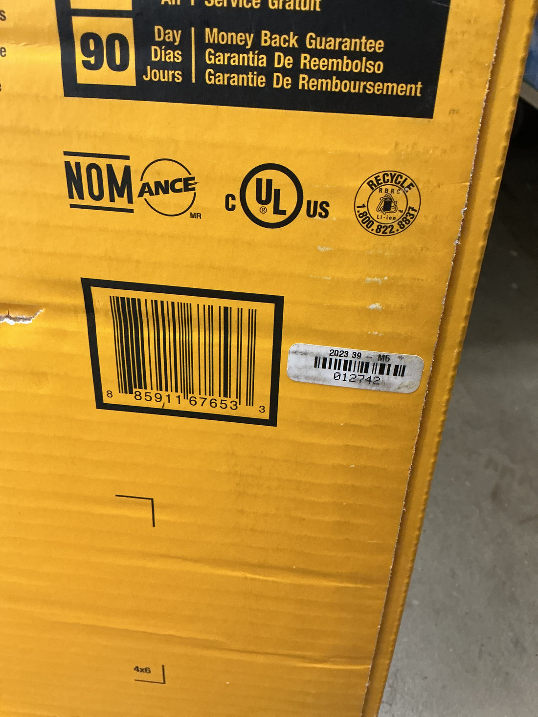 Dewalt 14" Folding String Trimmer DCST922B