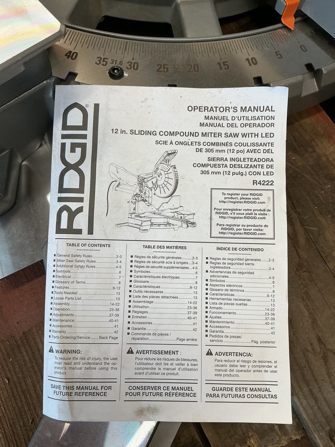 Rigid 12” sliding compound miter saw R4222