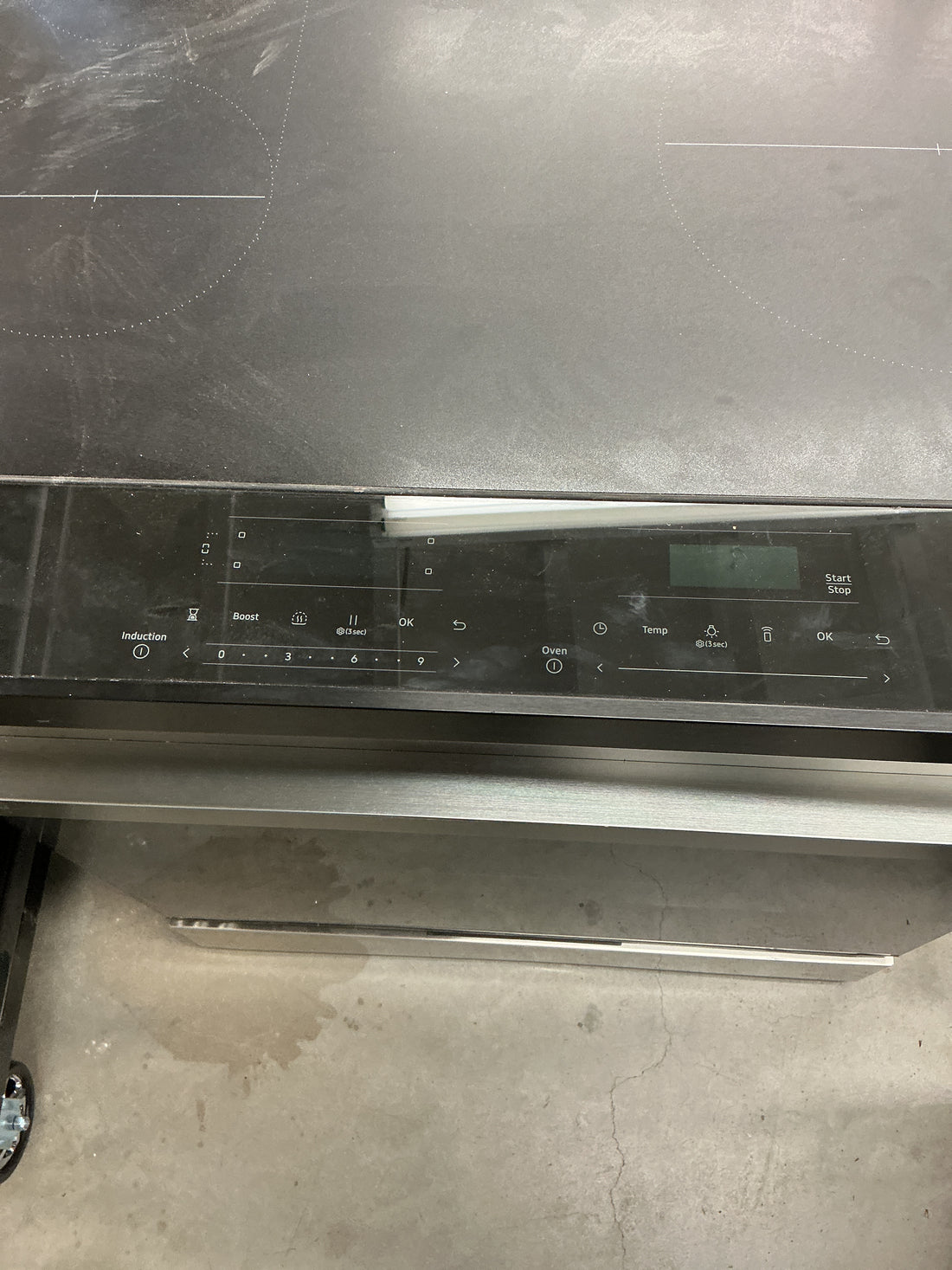 Samsung Bespoke 30” 4 Burner Smart Induction Range with Air Fry NS16DG9300SR , 29 15/16”Wx36”Hx27 7/8”D