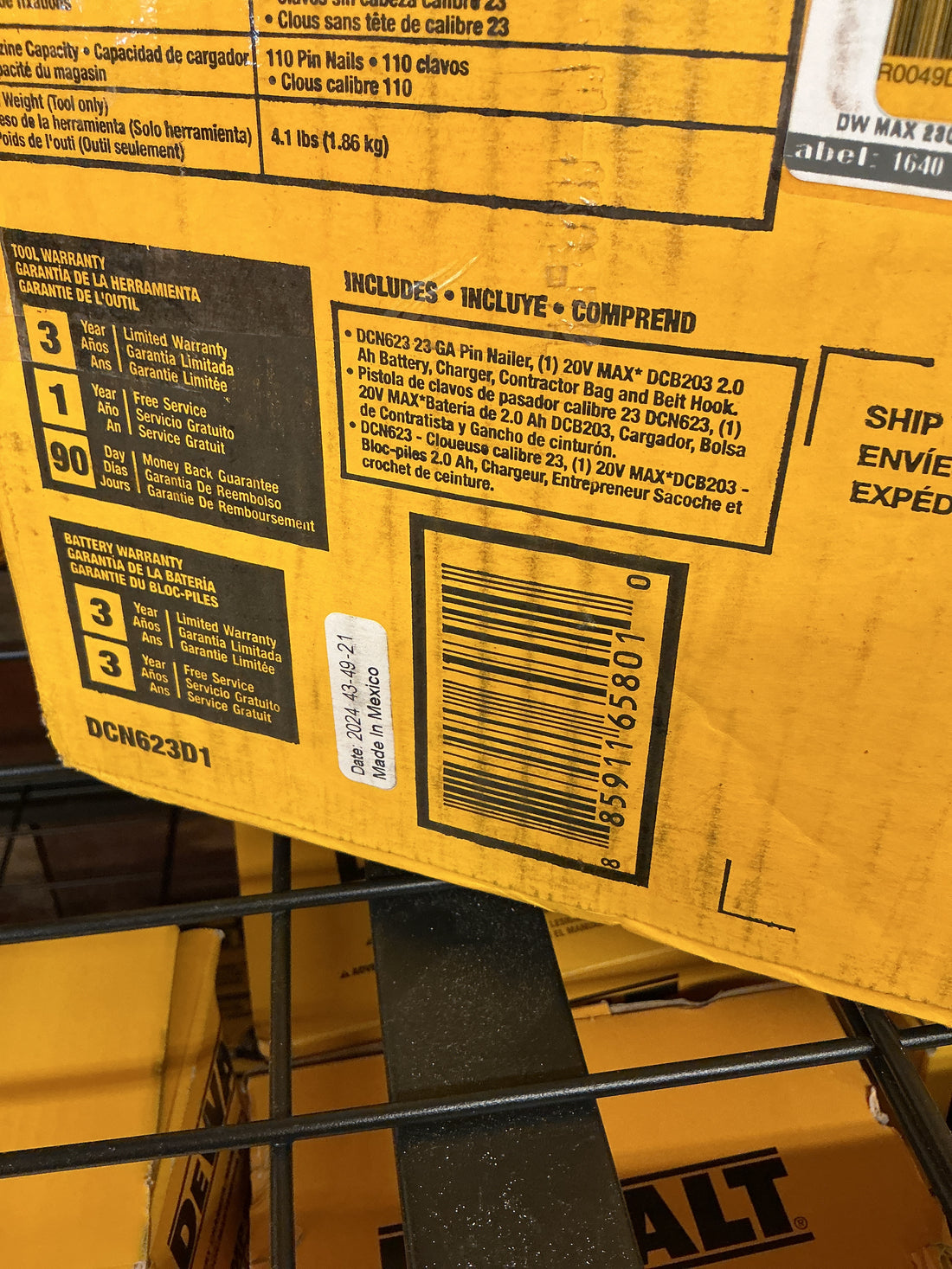 Dewalt 23 ga pin nailer gun kit dcn623d1