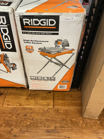 Rigid 7” wet tile saw with stand
