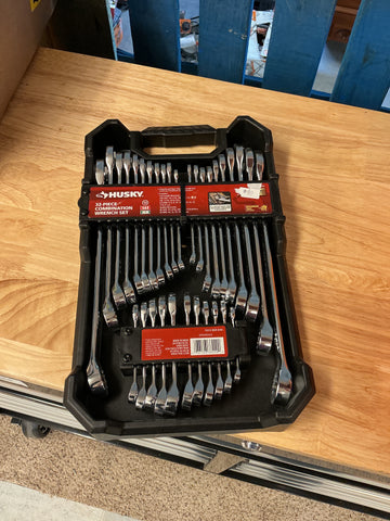 Husky 32 pc combination wrench set