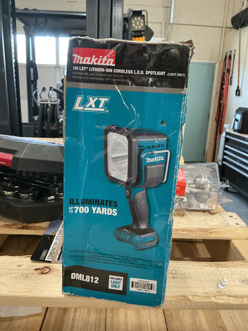 Makita LXT Spotlight cordless DML812