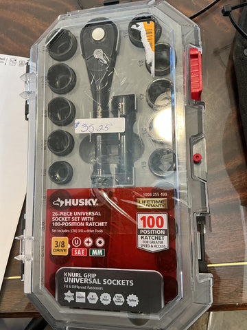 Husky 26 pc universal socket