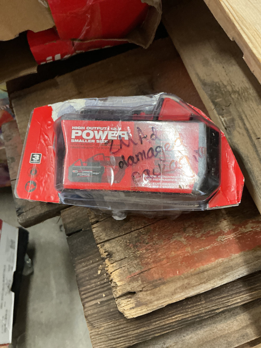 Milwaukee XC6.0 battery pack red lithium forge