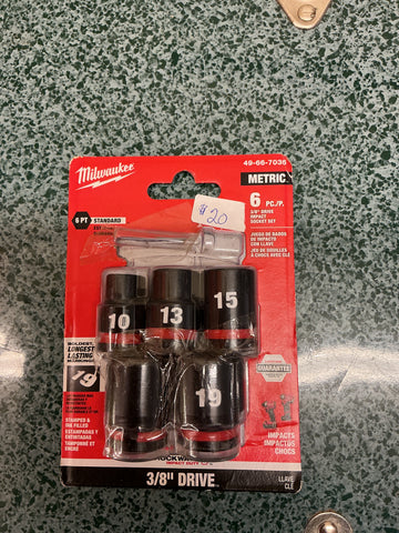 Milwaukee 6 (5)pc  3/8 drive impact socket set minus adapter