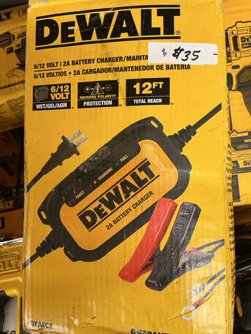 Dewalt 6 1/2 volt 2 amp battery charger dxaec2