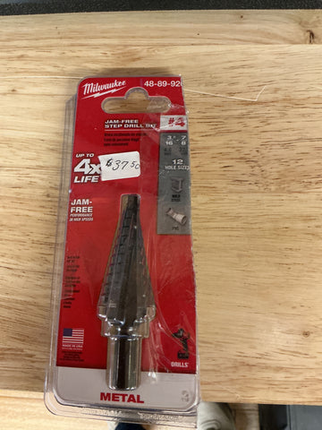 Milwaukee #4 jam free step drill bit