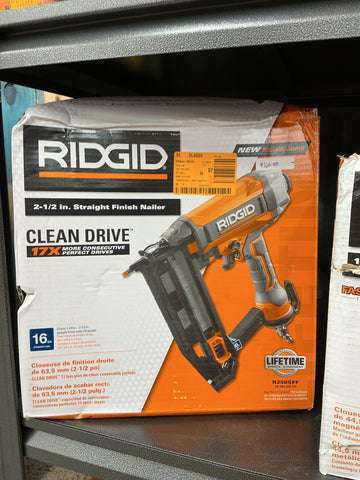 Rigid 2 1/2” Straight Finish Nailer R250SFF