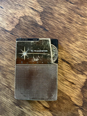 Bulova 6-transistor radio 1950s-1960s