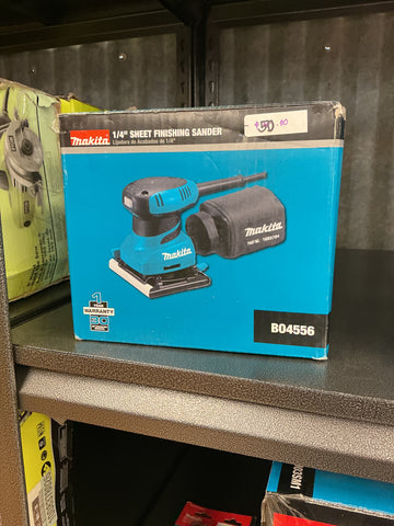 Makita 1/4” sheet finishing sander B04556