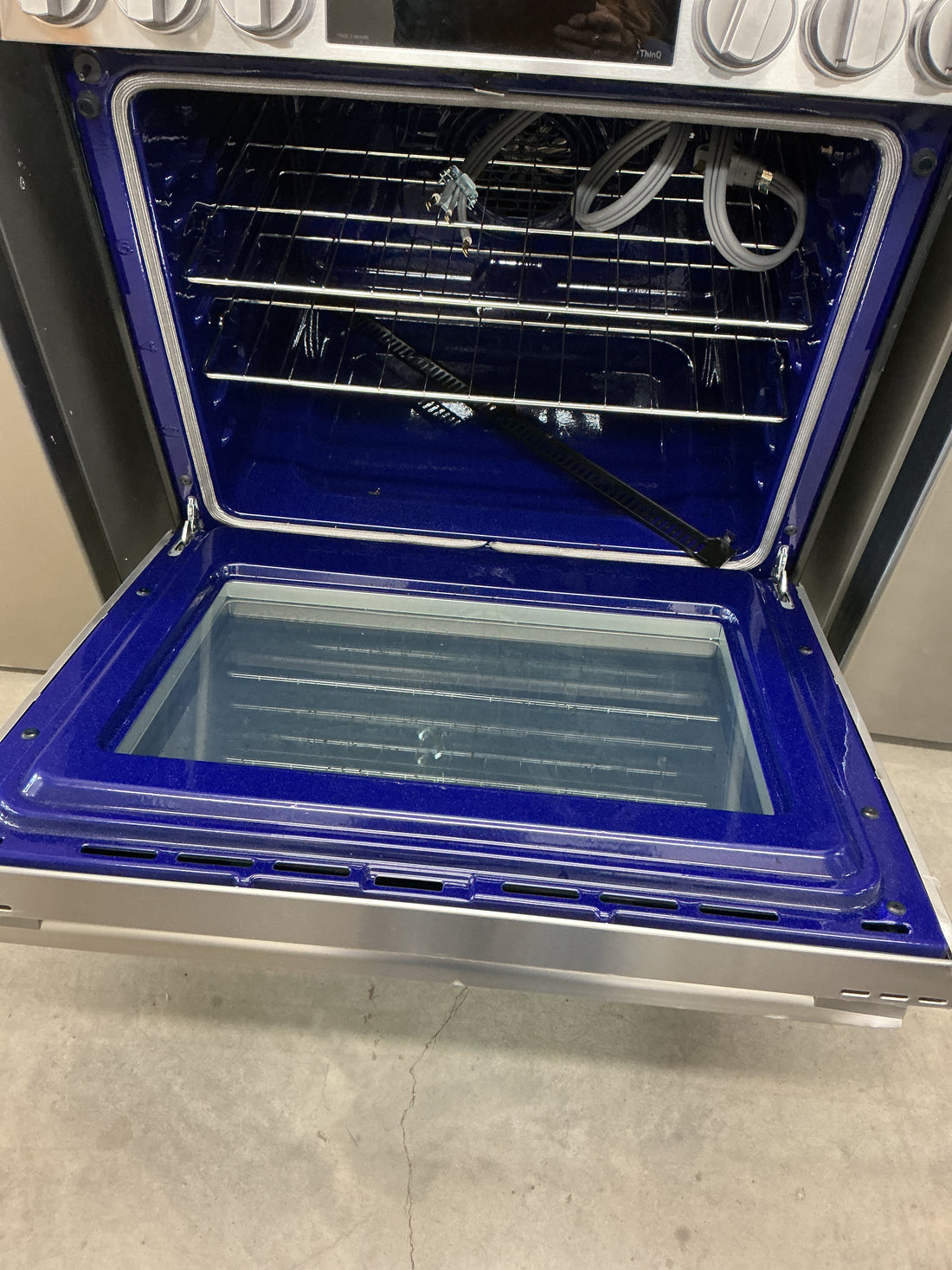 LG 6.3 cu ft Electric Slide in Range with ProBake Convection LSEL6337XE Caraway  , 29 7/8”Wx37 1/4”Hx29 5/16”D