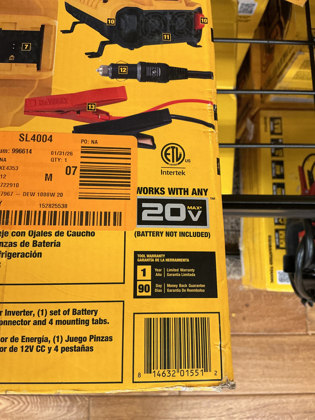 Dewalt 1000 watt power inverter dxaepip3w